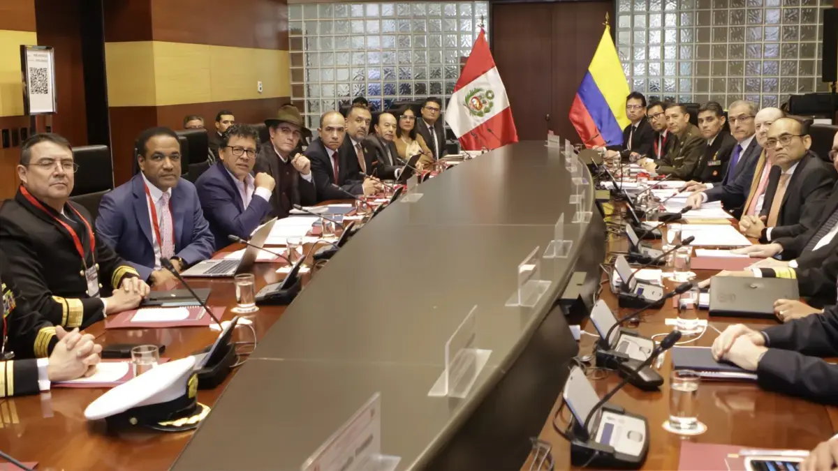 Colombia y Perú reactivaron comisión mixta en Lima en medio de tensión por isla Santa Rosa