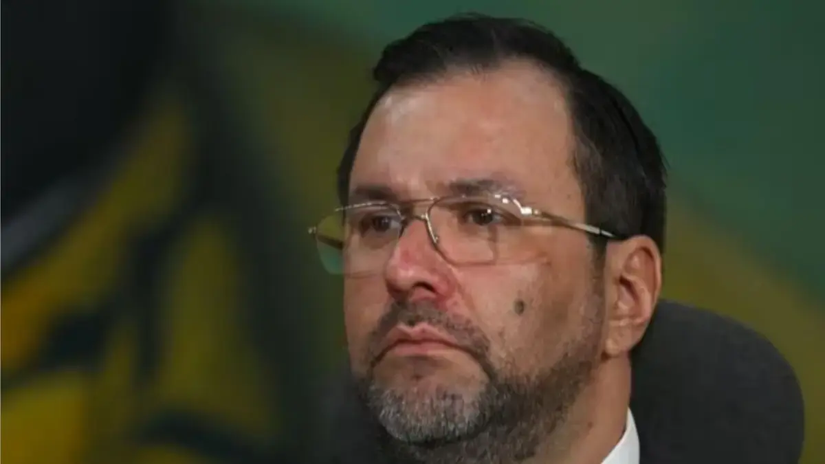 Venezuela asegura que 'destructor' de EE.UU. abordó de manera 'ilegal' a una embarcación