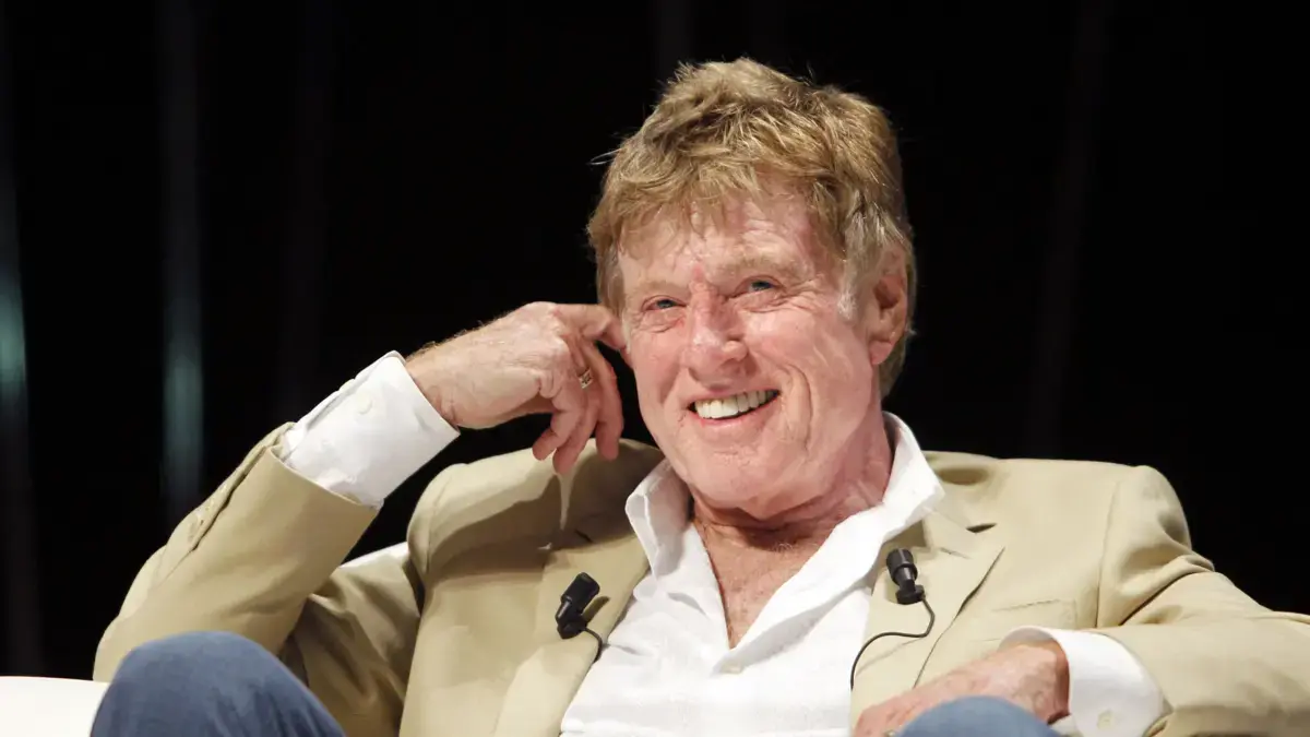 La historia de Robert Redford, el galán rebelde de Hollywood que murió a sus 89 años