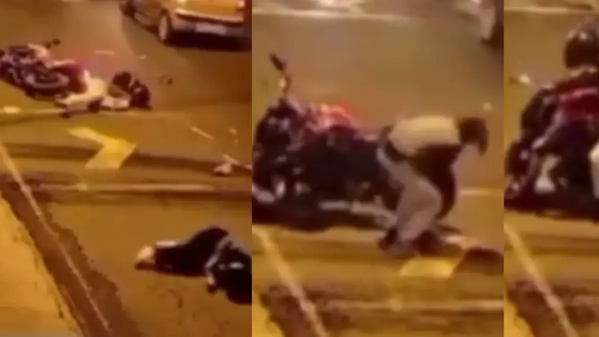Video | Indignación por hombre que quiso abandonar a su copiloto tras sufrir un accidente de tránsito en una motocicleta