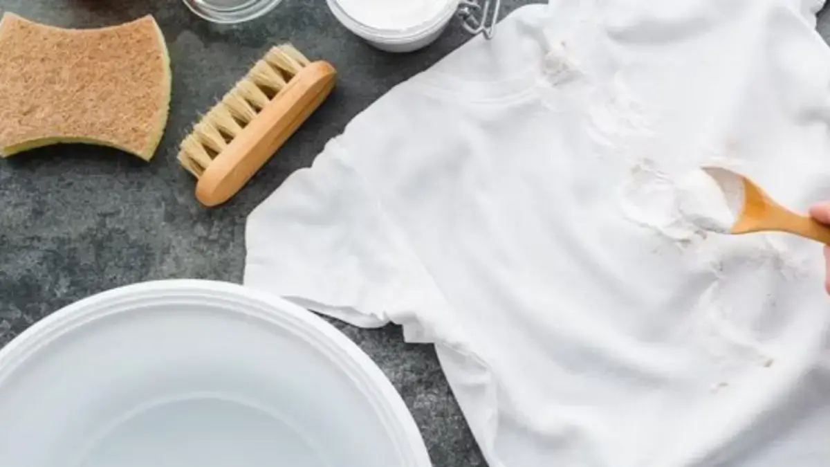 ¿Por qué la ropa blanca se vuelve amarilla? El ingeniero Diego Fernández revela la razón: 'No siempre es por vieja'