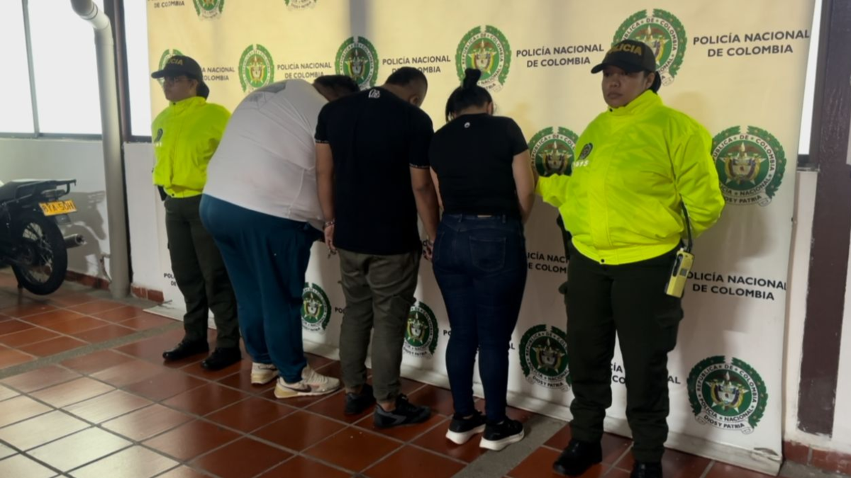 Cayó en Bucaramanga 'Los XL', la peligrosa banda que robaba carros en Bogotá y Funza: cambiaba el chasis del vehículo para nuevas compras y estafar