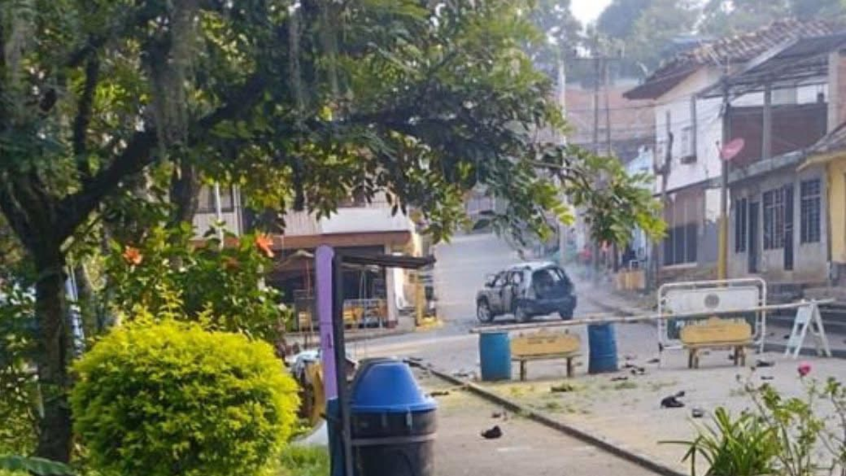 Comunidad denuncia ataque de disidentes con drones y ráfagas de fusiles en Robles, Jamundí: vuelve el miedo en esta región por grupo de 'Mordisco'