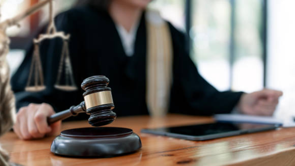 Tribunal de Bogotá tumba condena contra juez que había sido acusado de actos sexuales contra su sobrina