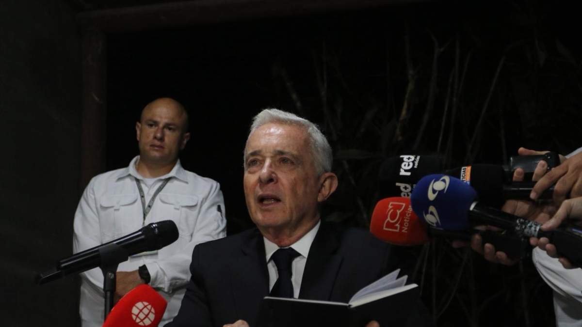 El expresidente Álvaro Uribe habla por primera vez luego de su absolución total en caso por manipulación de testigos