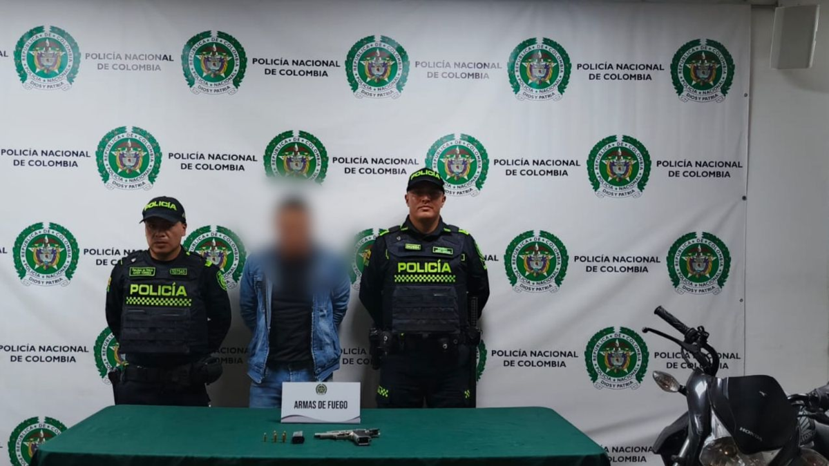 Capturan en Bosa a un hombre armado que intentaba cometer un homicidio: el detenido, de 28 a??os, ten??a antecedentes por hurto y porte ilegal de armas.