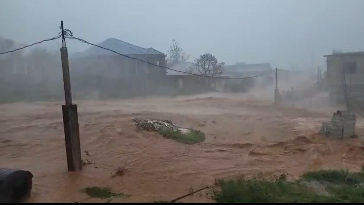 Estas son las razones por las que el huracán Melissa, que tocó tierra en Jamaica, es tan peligroso: 'Condiciones perfectas para una fuerza colosal'