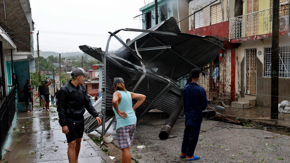 Estados Unidos ofrece ayuda humanitaria inmediata al 'pueblo de Cuba afectado' por el paso del huracán Melissa