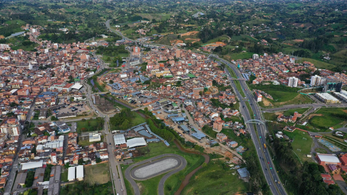 Una mujer de 70 años fue abusada sexualmente en zona rural de Marinilla, Antioquia: sus hijos también denunciaron que el victimario la robó