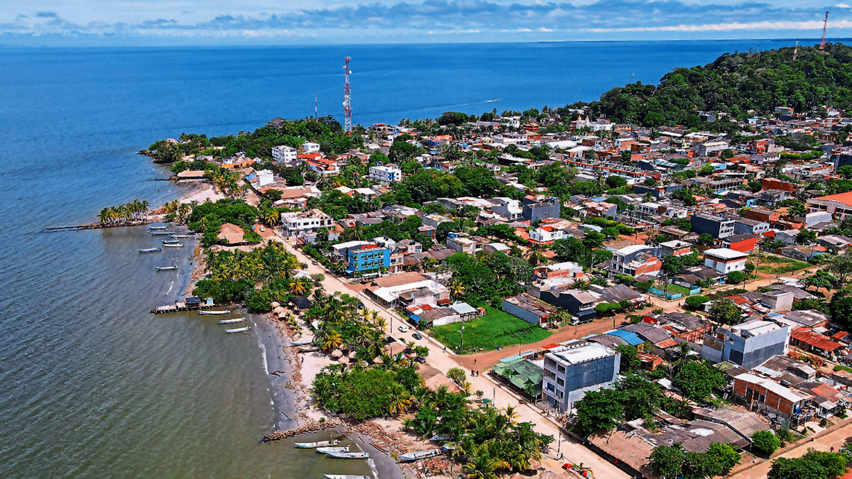 De ruta para el paso por el tapón del Darién a ser asidero de la 'migración inversa': radiografía de la actualidad de Necoclí y su potencial turístico