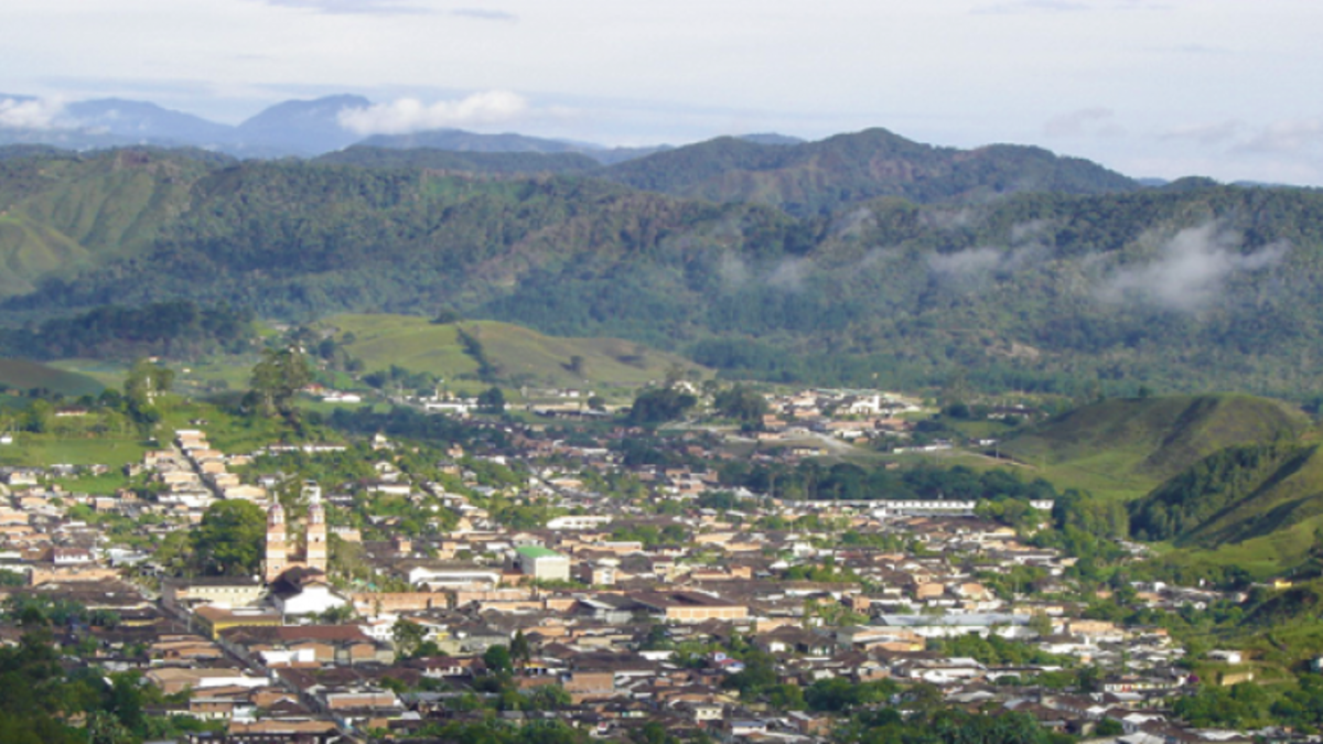 Cuatro integrantes del frente 36 de las disidencias habrían muerto por la detonación de un artefacto explosivo que instalaban en Anorí, Antioquia