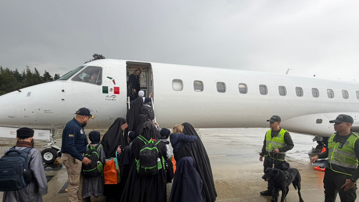 Así fue la salida del país de los integrantes de la secta judía Lev Tahor, expulsada de Colombia cuando pretendía instalarse en Yarumal, Antioquia