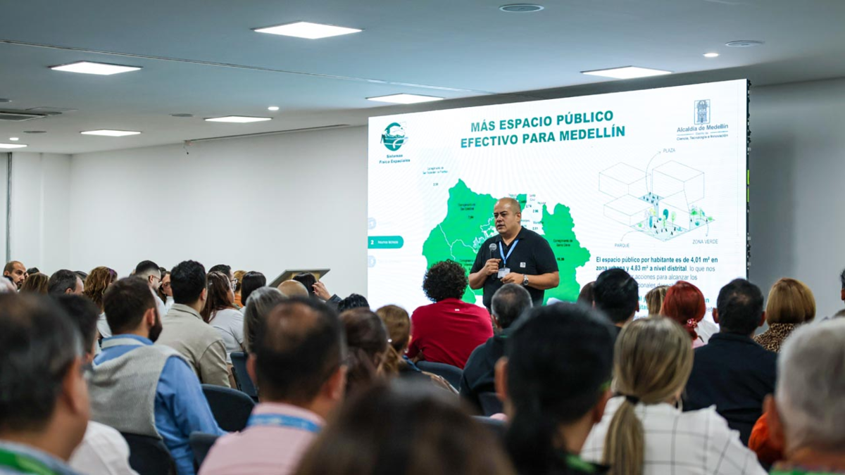 Medellín no se planea desde un escritorio: 5.700 ciudadanos dibujaron su ciudad del futuro en el POT más incluyente de su historia