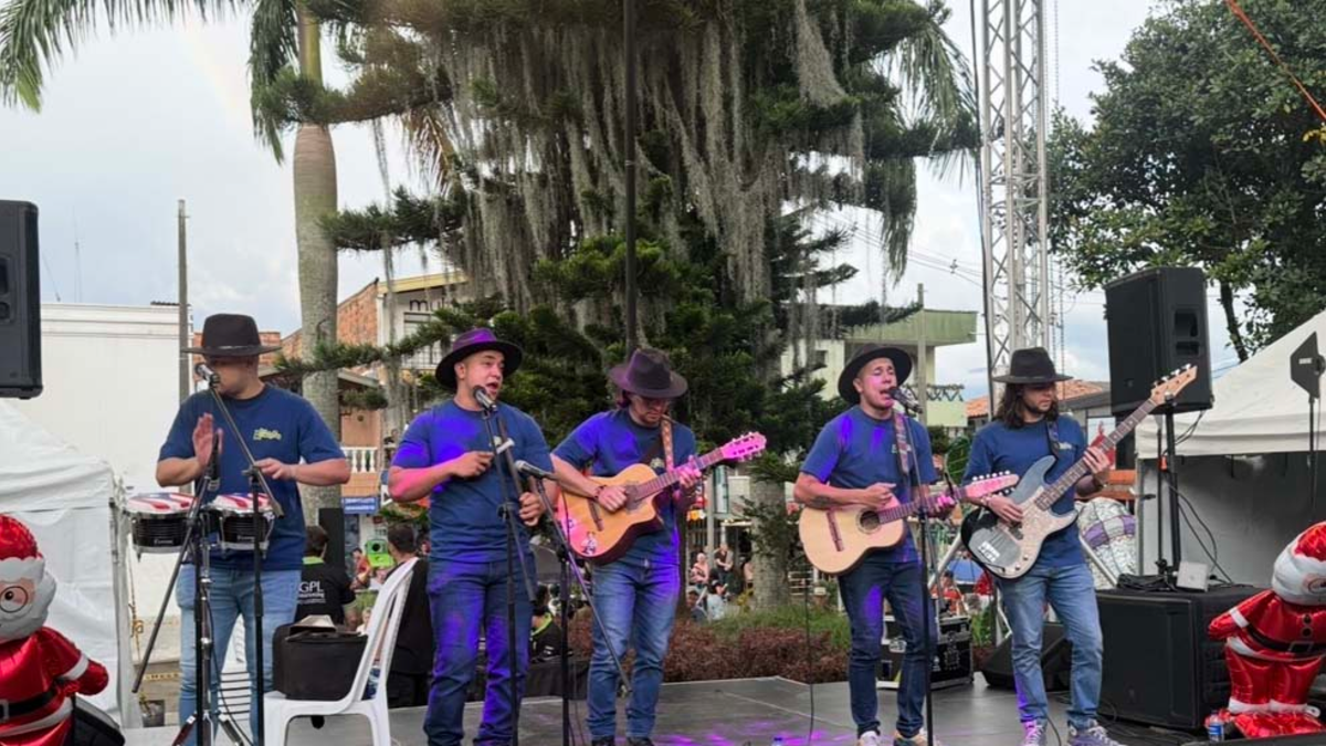 No son periferia, son raíz: Medellín reafirma su compromiso con los corregimientos en una jornada de cultura, servicios y reconocimientos