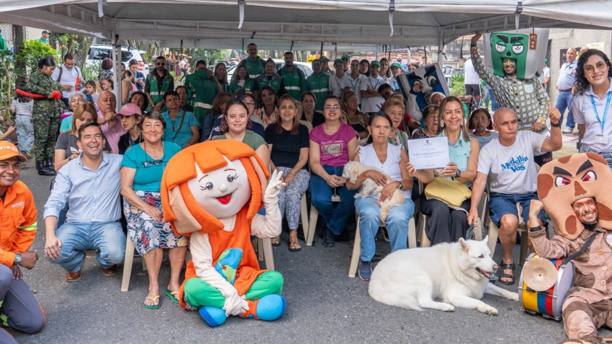 Donde otros ven basura, Medellín ve futuro: una revolución verde que nace desde los barrios y florece en espacios de vida, inclusión y dignidad