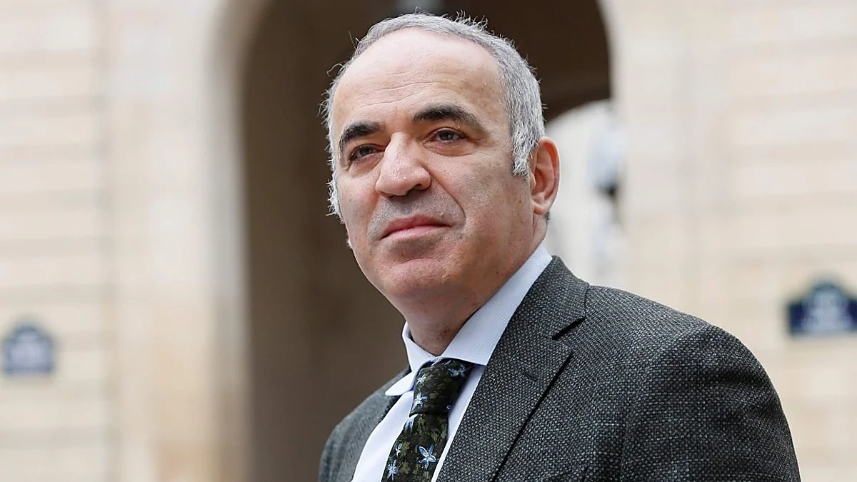Opositor ruso Kasparov recibió aviso de que su vida corre peligro