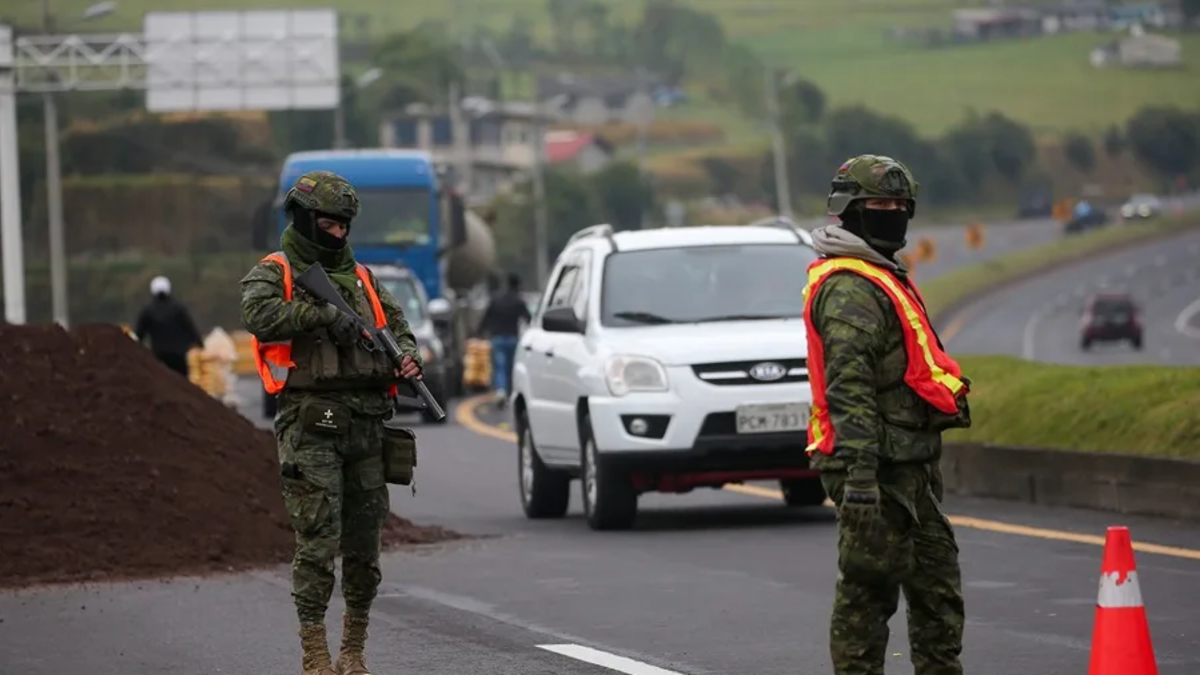 Daniel Noboa declara estado de excepción en nueve provincias y tres municipios de Ecuador por el aumento de la violencia