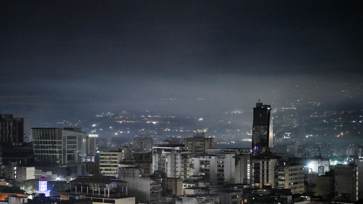 ZDA prepovedale polete v venezuelskem zračnem prostoru zaradi ameriških napadov