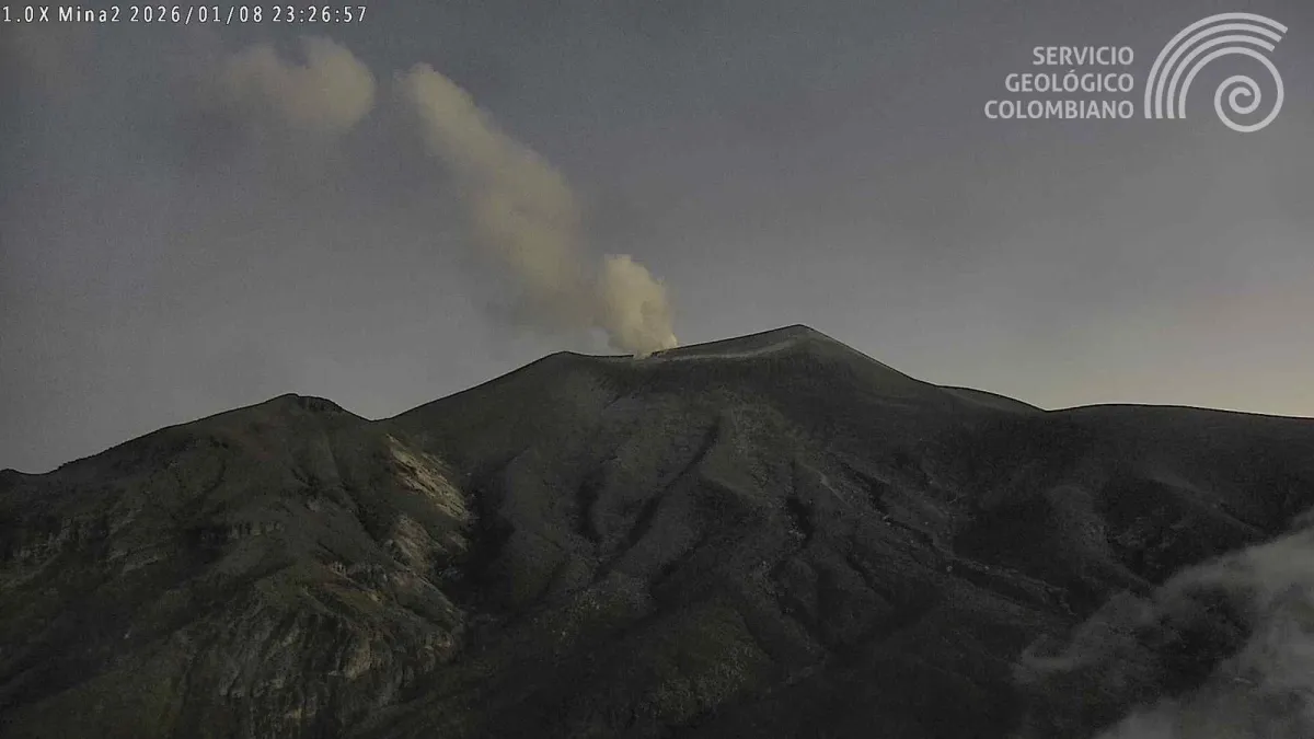 Volcán Puracé continúa en alerta naranja: SGC reporta emisiones de ceniza y cambios en su actividad