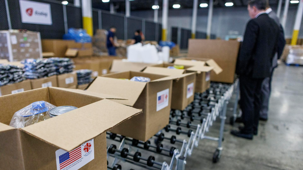 Cuba tacha como 'manipulación política' el envío de ayuda humanitaria de Estados Unidos a los damnificados por el huracán Melissa: 'Oportunistas'