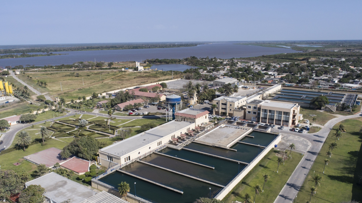 Triple A invirtió $160.665 millones en infraestructura durante 2025; utilidades crecieron 10 %; 'calidad del agua alcanzó estándar de excelencia'