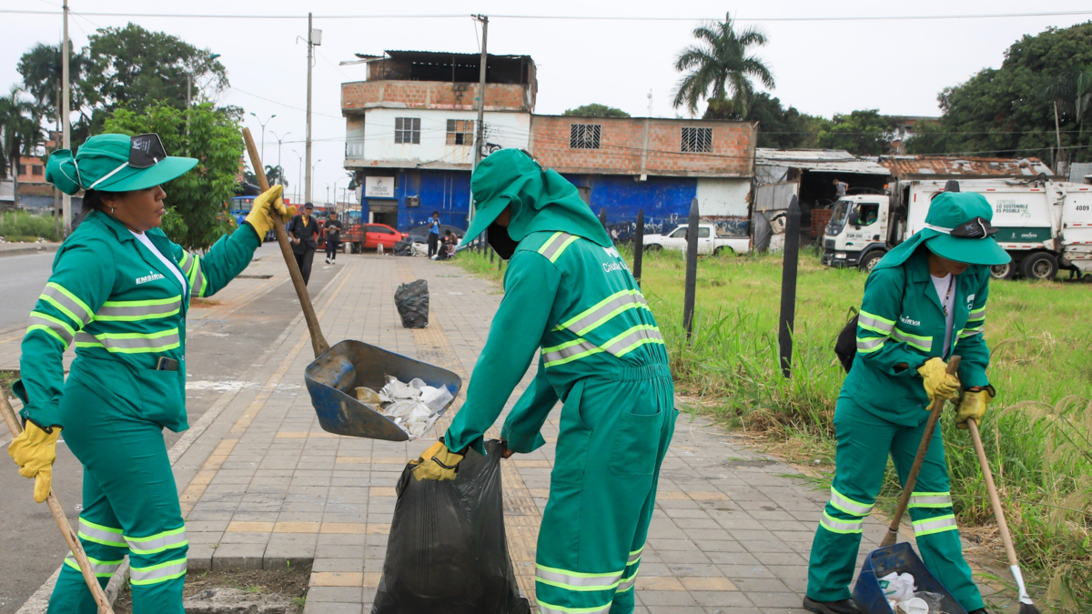 Se enreda lío de basuras en Cali: Súper de Industria y Comercio ordenó medidas cautelares relacionadas con los 4 operadores que venían con Emsirva
