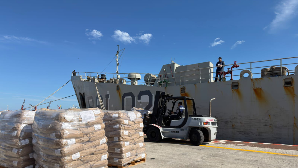 Llegaron más de 800 toneladas de ayuda humanitaria de México a Cuba tras bloqueo petrolero de Estados Unidos: 'Nos sentimos acompañados'