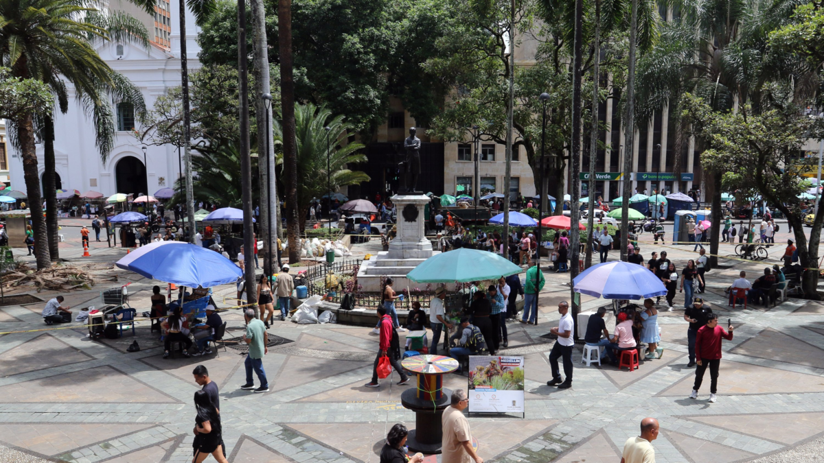 Inversión millonaria en el centro de Medellín: estos son los cuatro puntos estratégicos que serán intervenidos en el Parque Berrío