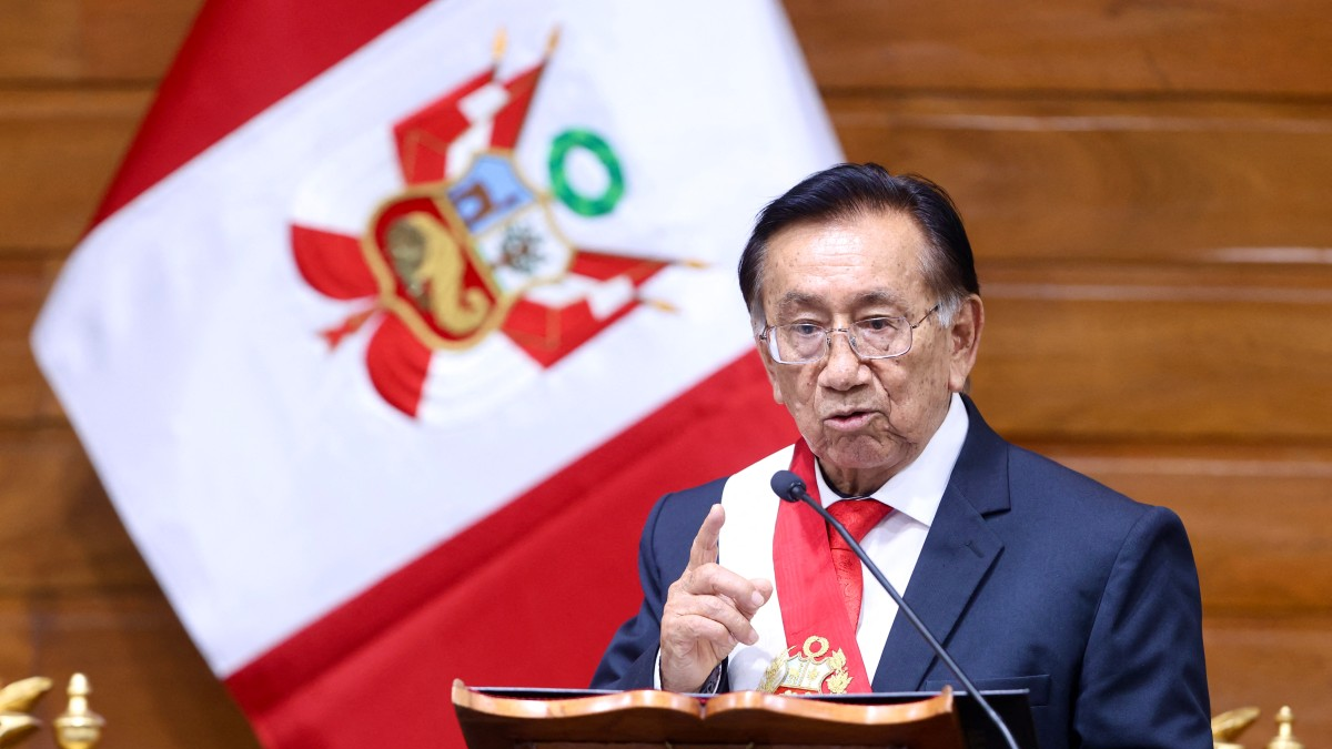Nuevo presidente de Perú, José María Balcázar, responde a polémica por sus declaraciones sobre el matrimonio infantil: 'Enemigos políticos'