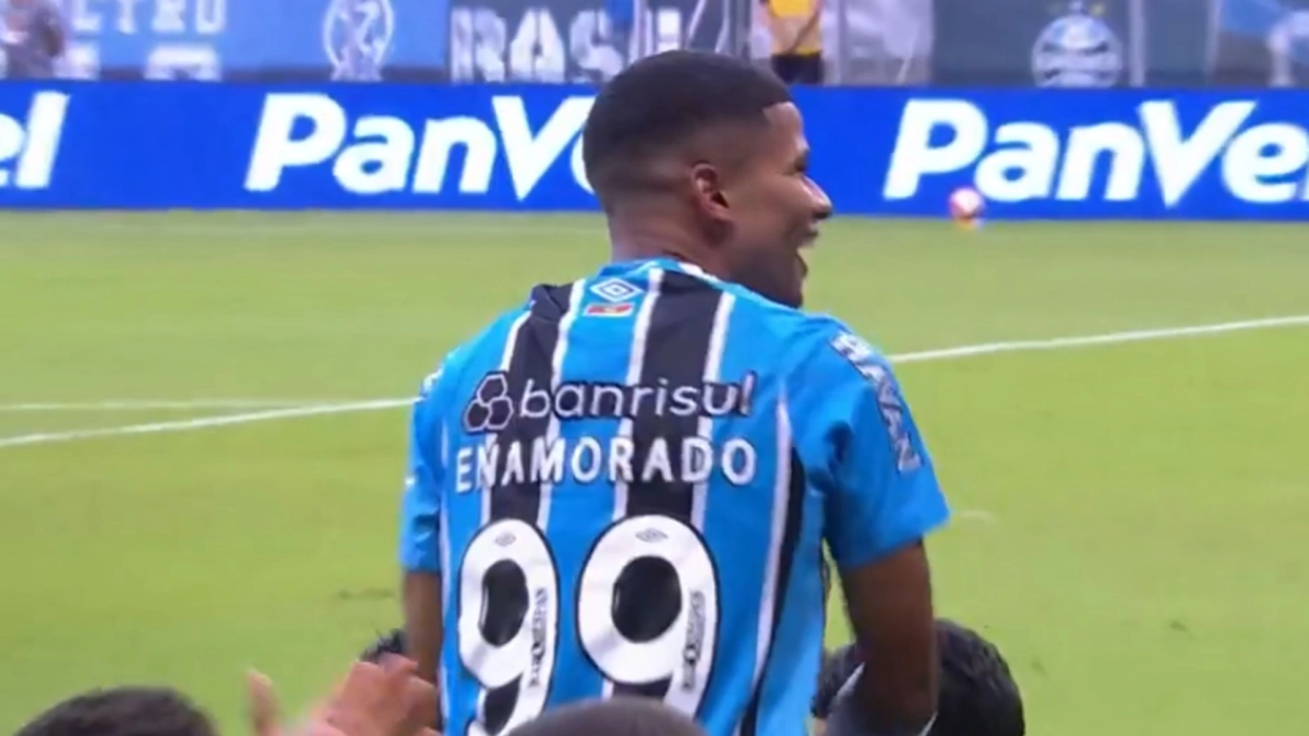 José Enamorado es señalado en Brasil tras desperdiciar dos opciones claras en el empate de Gremio ante Remo