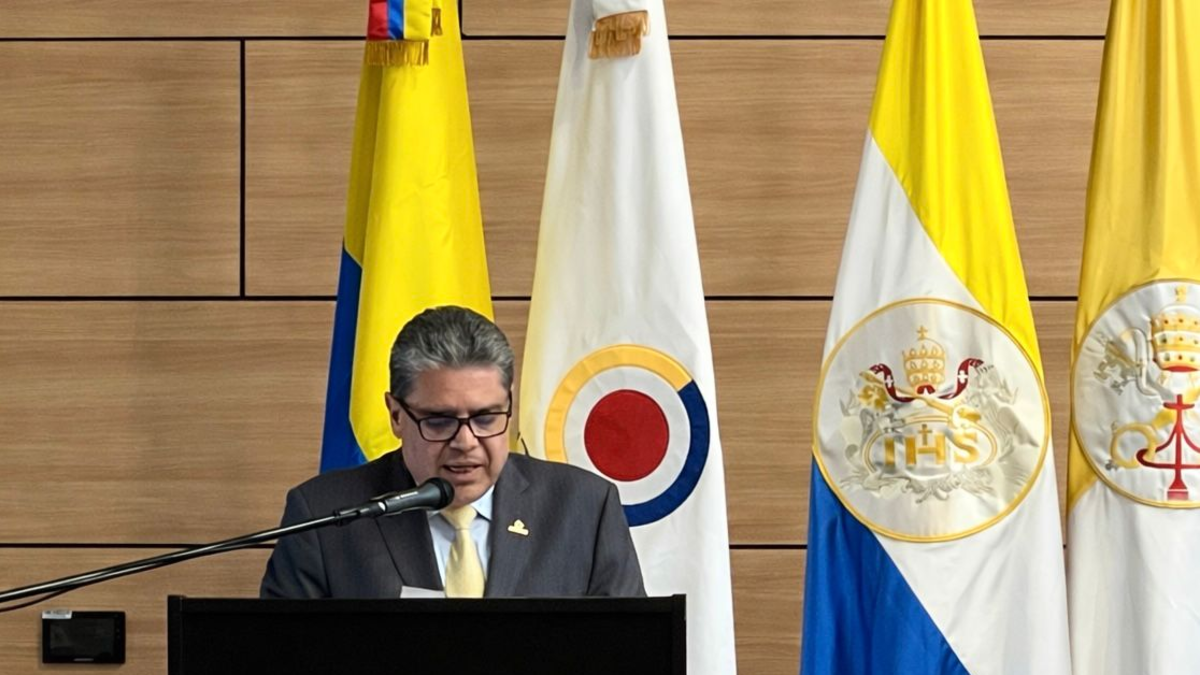 A pesar de la Ley de Garantías, se firmaron contratos por 31 mil millones con presuntos fines políticos en Colombia, advirtió la Contraloría