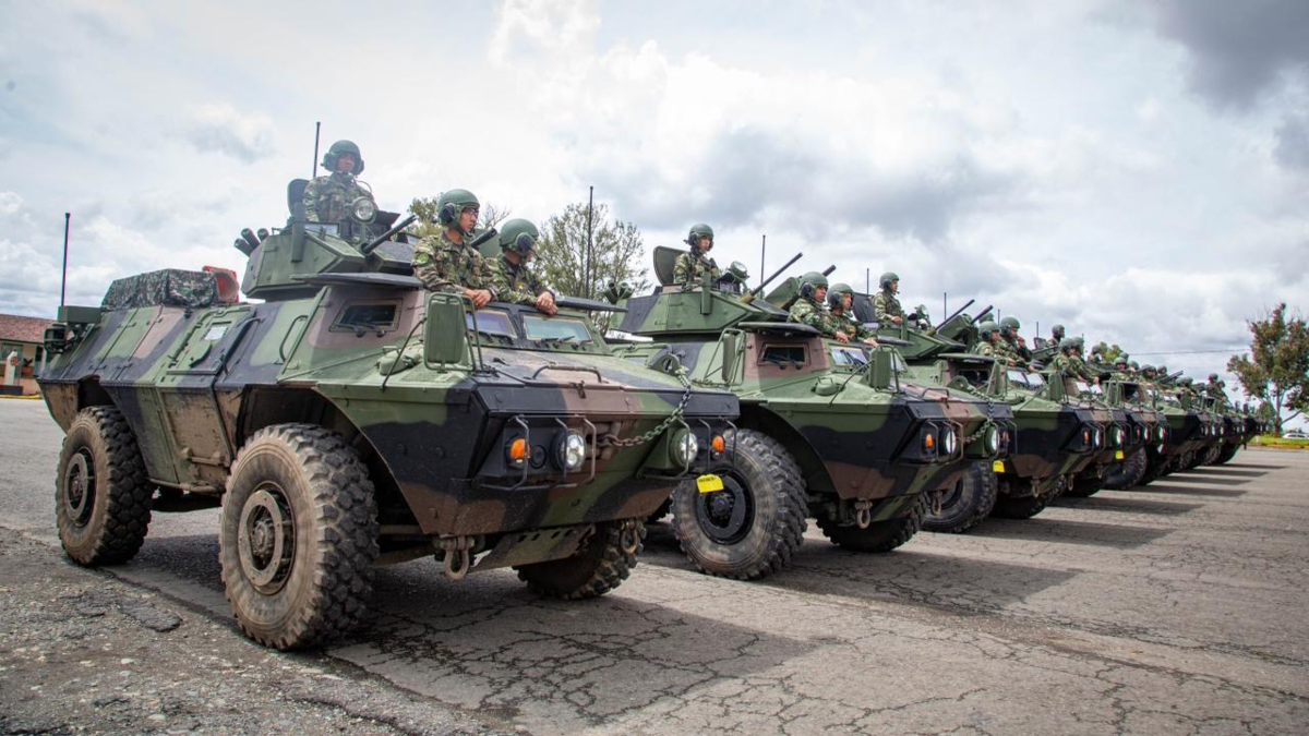 Caravana de 39 camiones con café nariñense fue escoltada por el Ejército en la vía Panamericana: 'Que la economía de la región no se detenga'