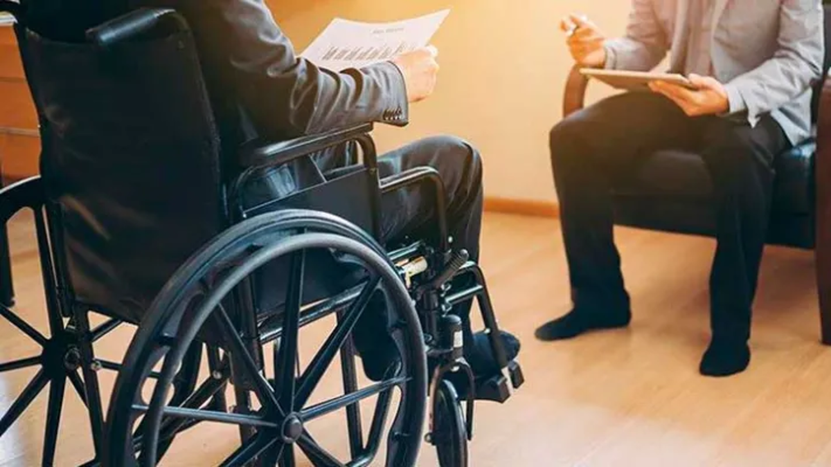 Cientos de personas protestan en Argentina contra el proyecto de ley para modificar el sistema de pensiones por invalidez: ¿qué podría cambiar?