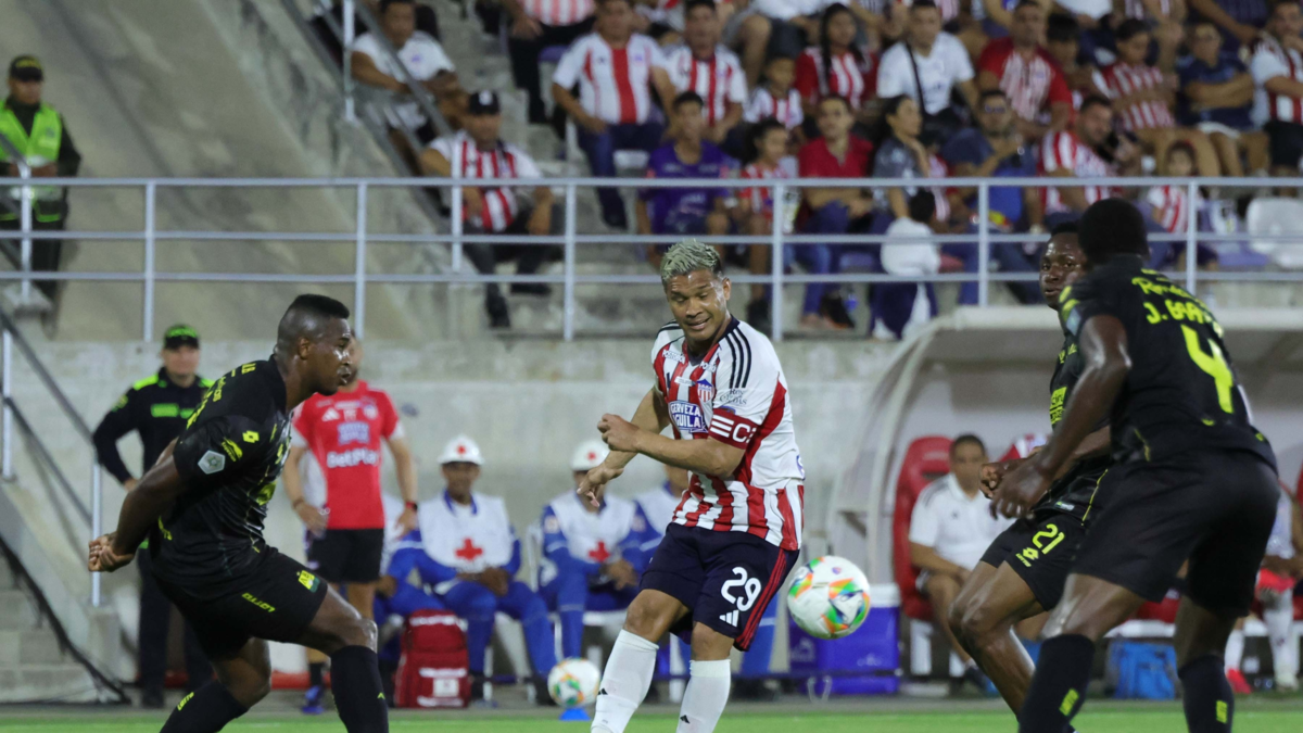 Teófilo Gutiérrez: un partidazo con el Junior para salvarle el puesto al técnico Alfredo Arias
