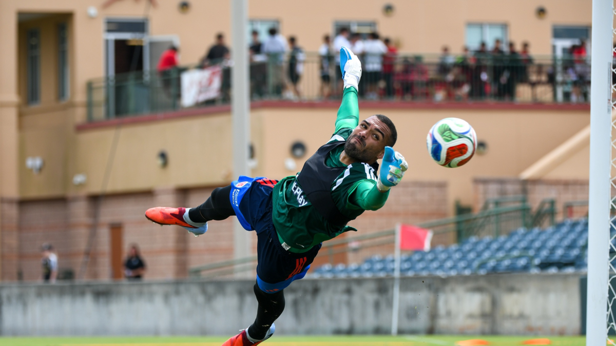 Vélez Sarsfield comprará a Álvaro Montero: este es el dinero que recibiría Millonarios por sus derechos deportivos