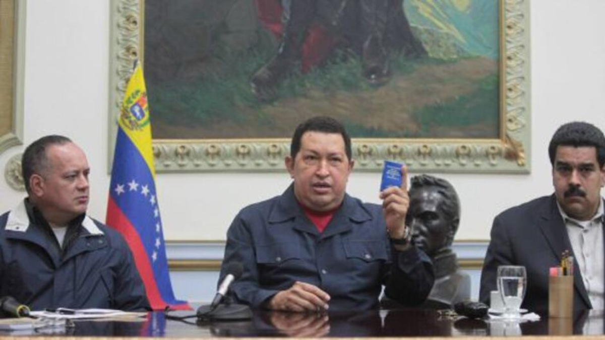 El régimen venezolano rescata la figura de Chávez y relega a Maduro en pleno tutelaje de Estados Unidos: ¿qué hay detrás del giro?