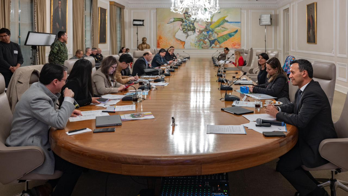 Gobierno da vía libre a Conpes por 13 billones para modernizar la Fuerza Pública