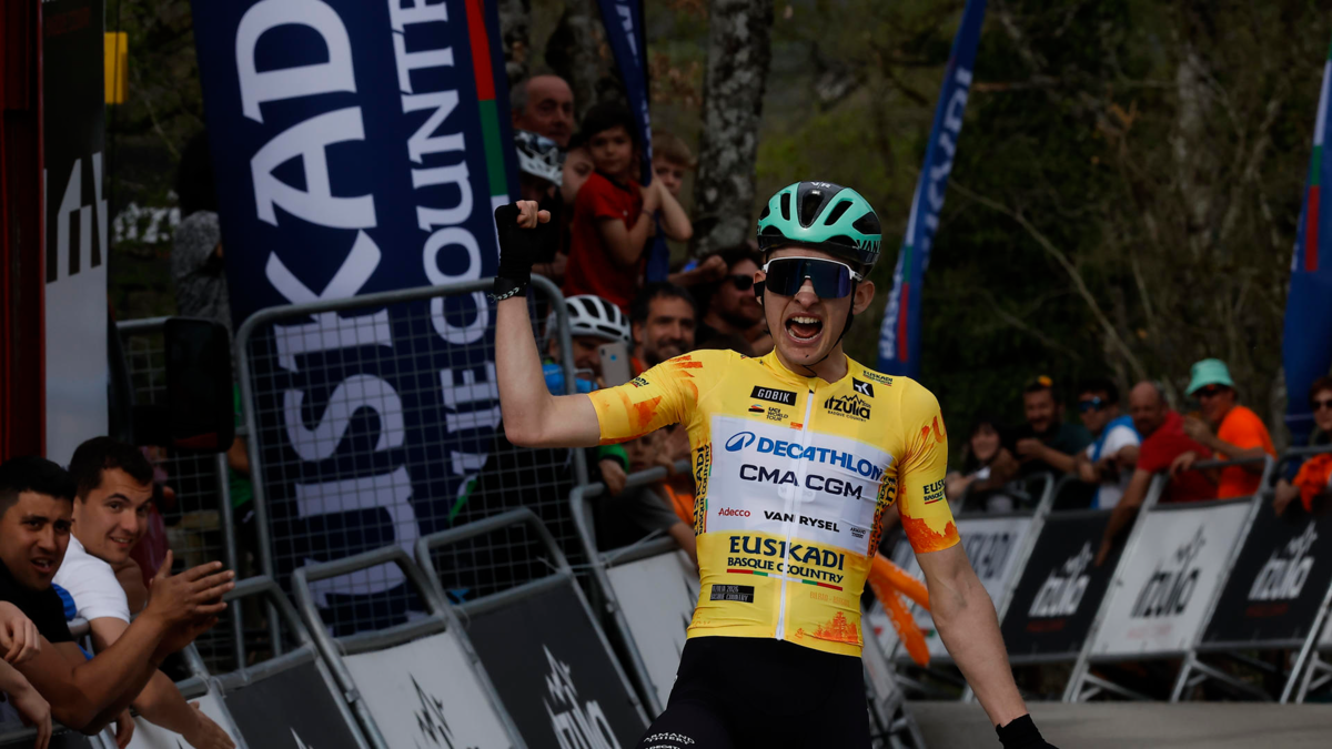 Paul Seixas es el nuevo campeón del País Vasco en un final dantesco con lluvia y piso mojado: así quedaron los colombianos