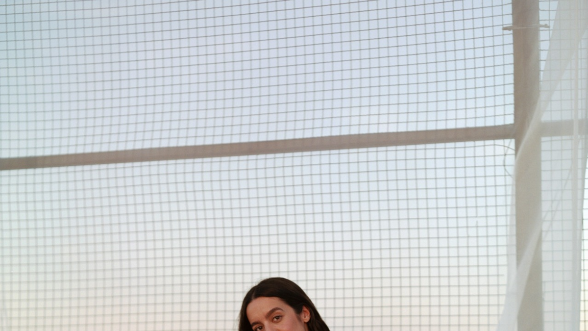 ‘Las canciones son mi lengua materna’: Valeria Castro, cantautora española