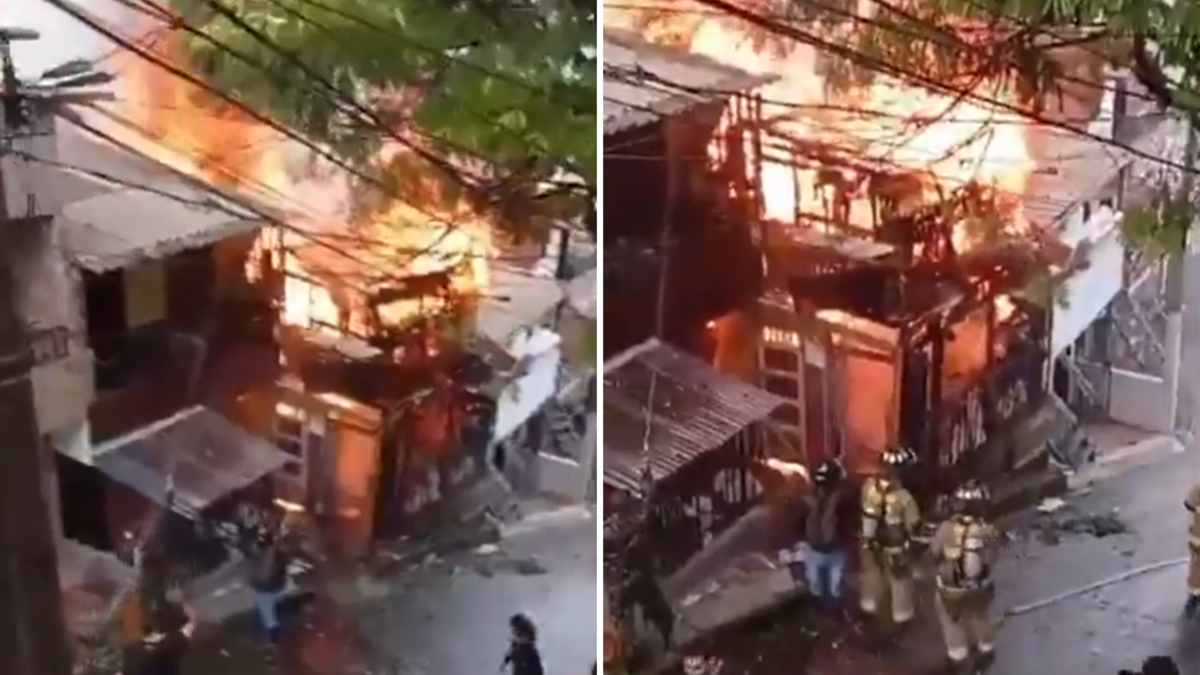 Video | dos viviendas fueron consumidas por las llamas de un voraz incendio en Manrique, nororiente de Medellín: bomberos controlaron la emergencia