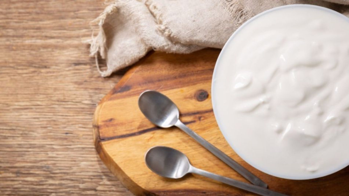 Qué es el yogur viili long: diferencias con el kéfir, beneficios probióticos y cómo prepararlo en casa