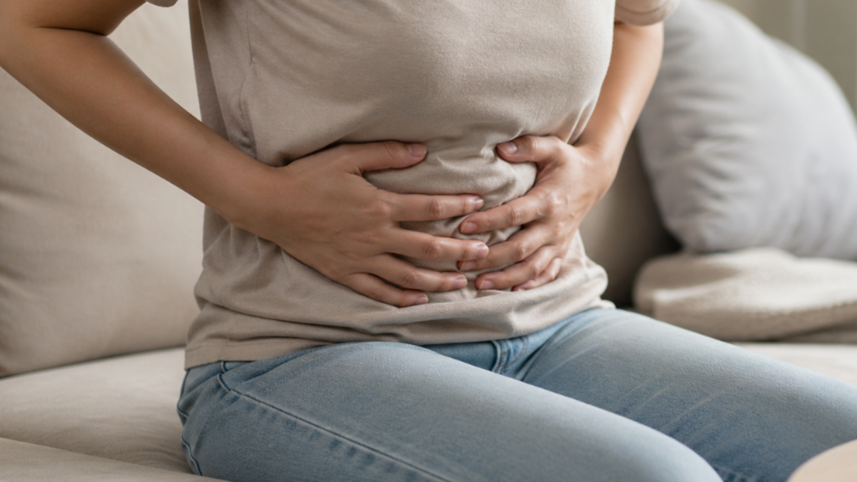 La advertencia del doctor Alexandre Olmos: 'Los gases son los primeros síntomas de que algo no está bien en tu intestino'