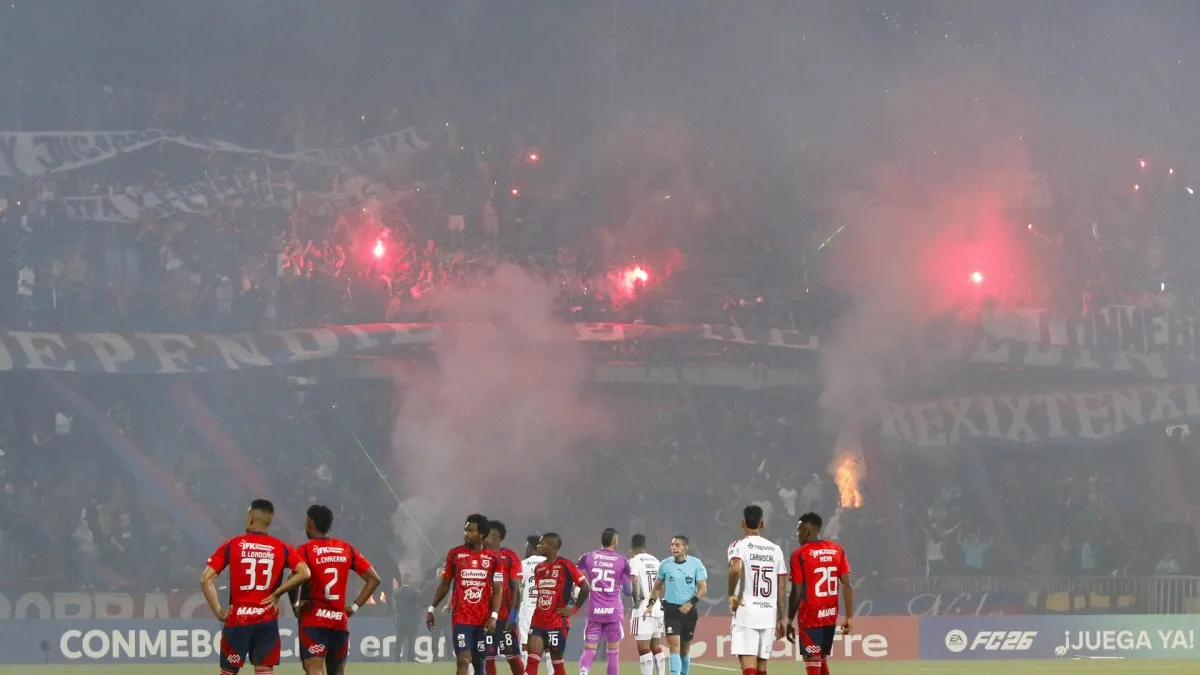 Copa Libertadores: las fuertes sanciones a las que se expone Medellín por parte de la Conmebol tras los incidentes en el partido contra Flamengo