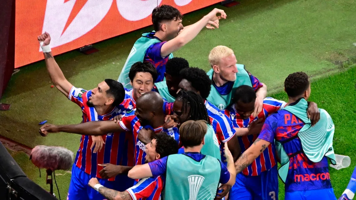 Crystal Palace, con Daniel Muñoz como titular y Jefferson Lerma, en el banco, ganó la Conference League, el trofeo más importante de su historia