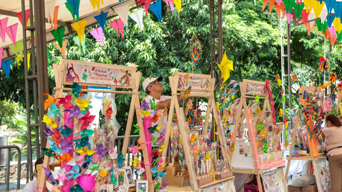 Artesanas y artesanos se alistan para el Festival de Macetas en Cali: conozca las fechas