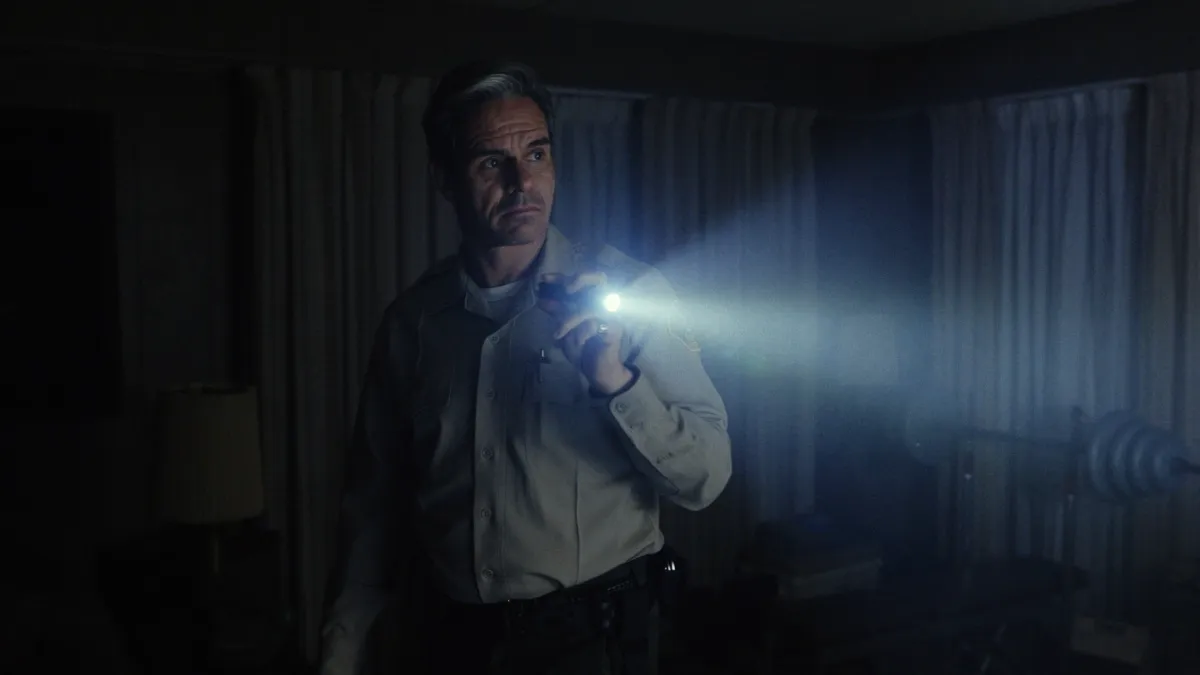 Tony Dalton llega a complicarle la vida a Colin Farrell en la nueva temporada de 'Sugar': 'Las grandes historias tienen grandes villanos'