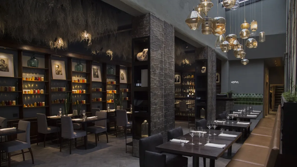 El menú de 9 tiempos que recorre Mendoza y Latinoamérica: así es la experiencia del restaurante Azafrán, referente de la alta cocina argentina