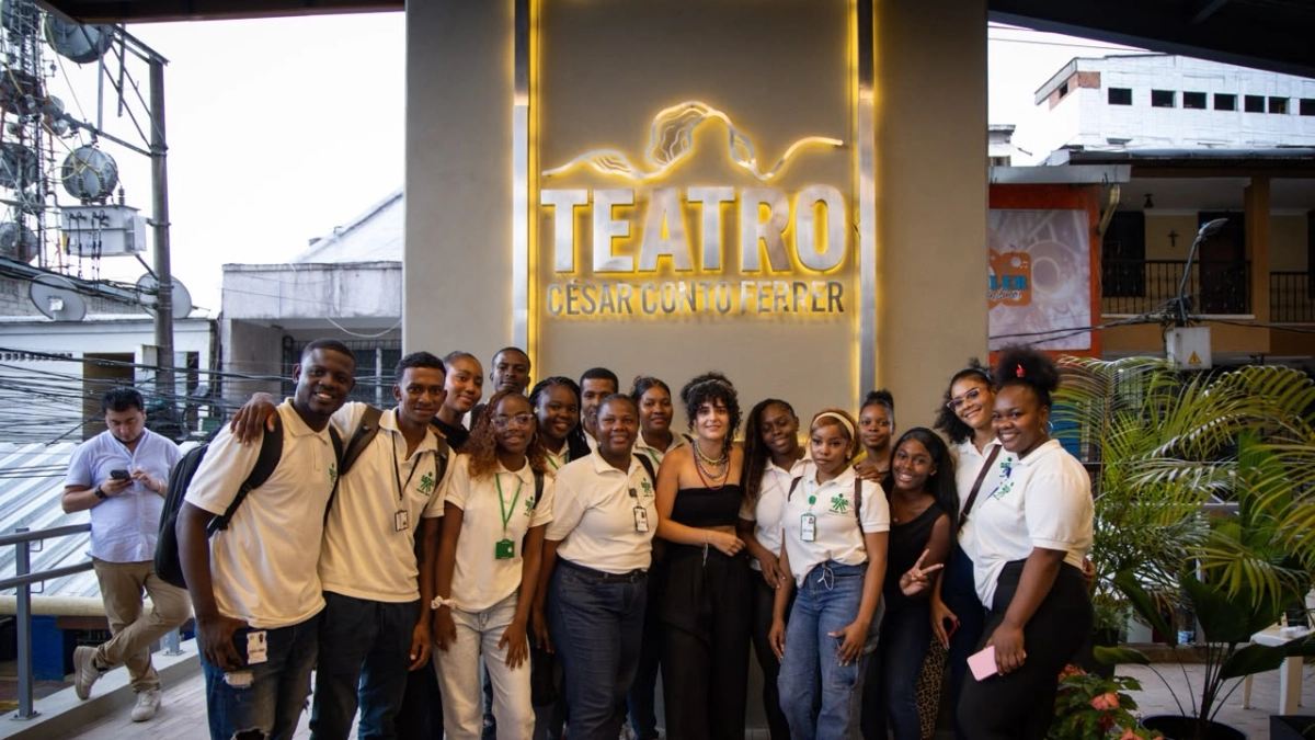 Reabren el Teatro César Conto Ferrer de Quibdó tras años de abandono: así quedó el emblemático escenario cultural