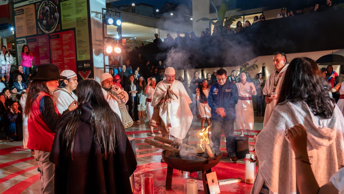 Semillas de memoria: 25 pueblos indígenas llenan de arte y saberes a Bogotá
