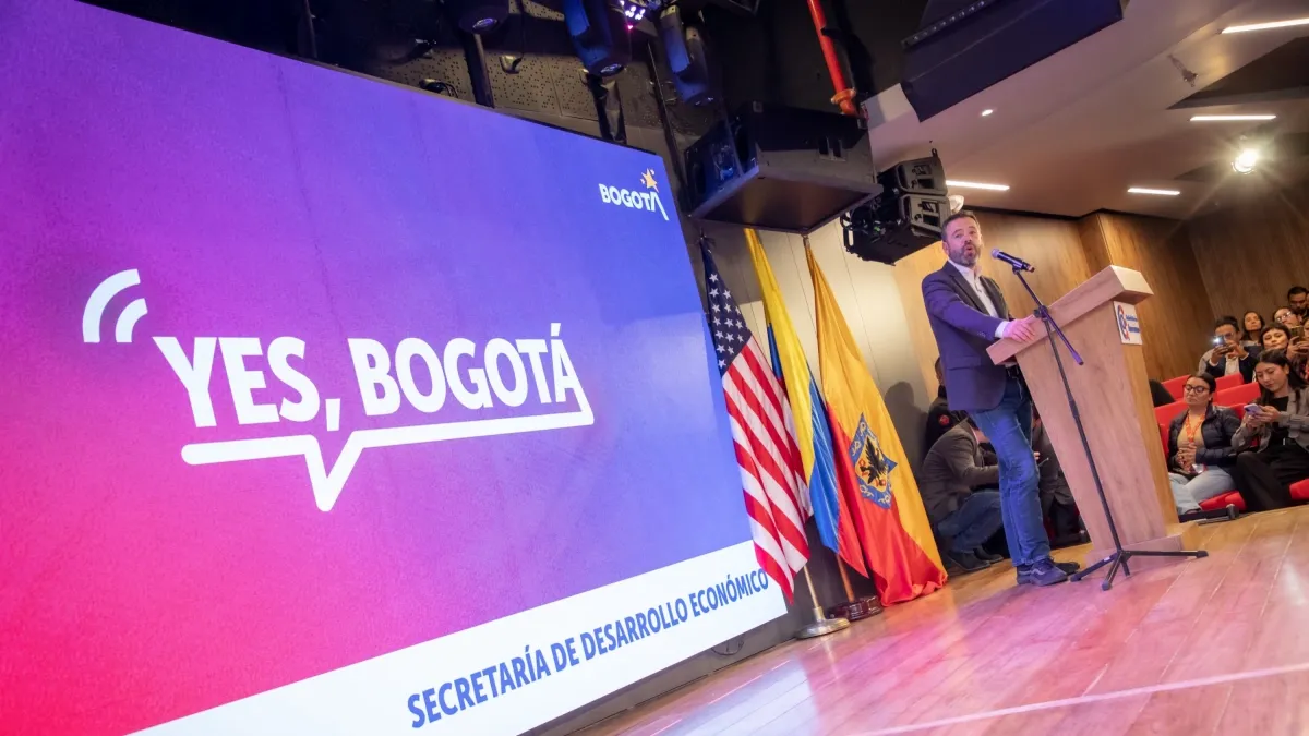 Alcaldía de Bogotá abre 10.000 cupos gratuitos para estudiar inglés: así puede inscribirse